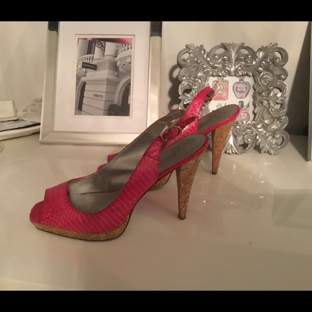 Jessica Simpson peep toe hot pink snakeskin sling back size 9